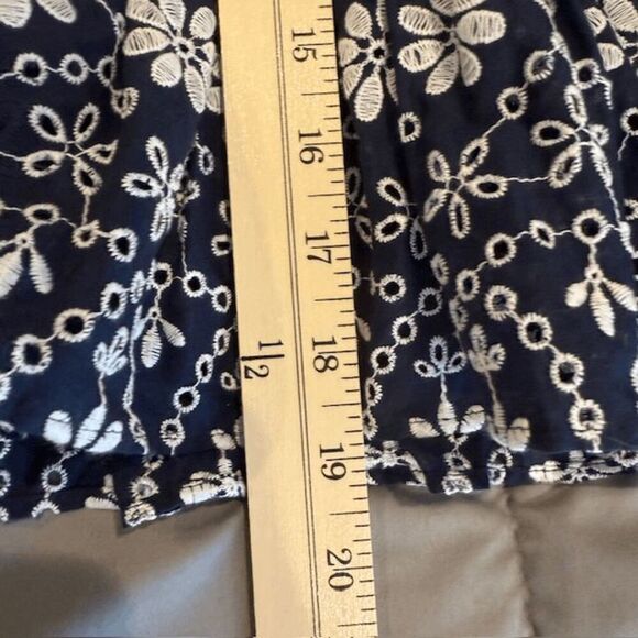 Kate Spade The Rules Skirt Navy Blue Eyelet Faux Wrap Cotton Embroidered size 10 - Picture 12 of 14